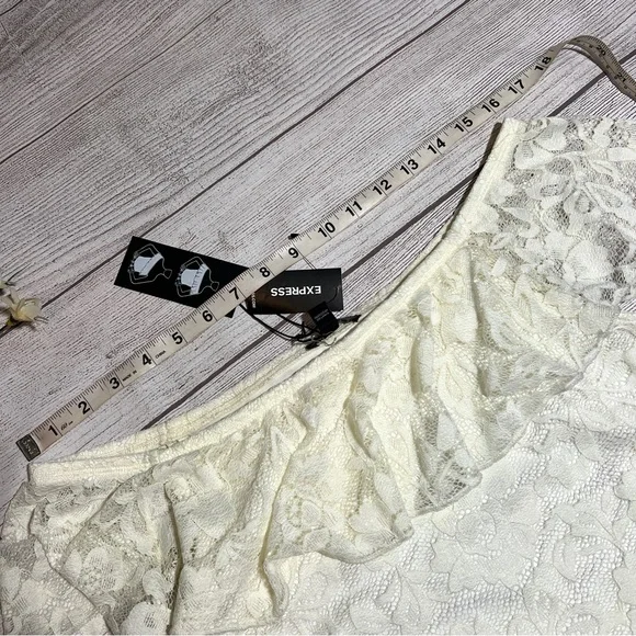 EXPRESS Off The Shoulder Ruffle Lace Thong Bodysuit - Picture 14 of 16